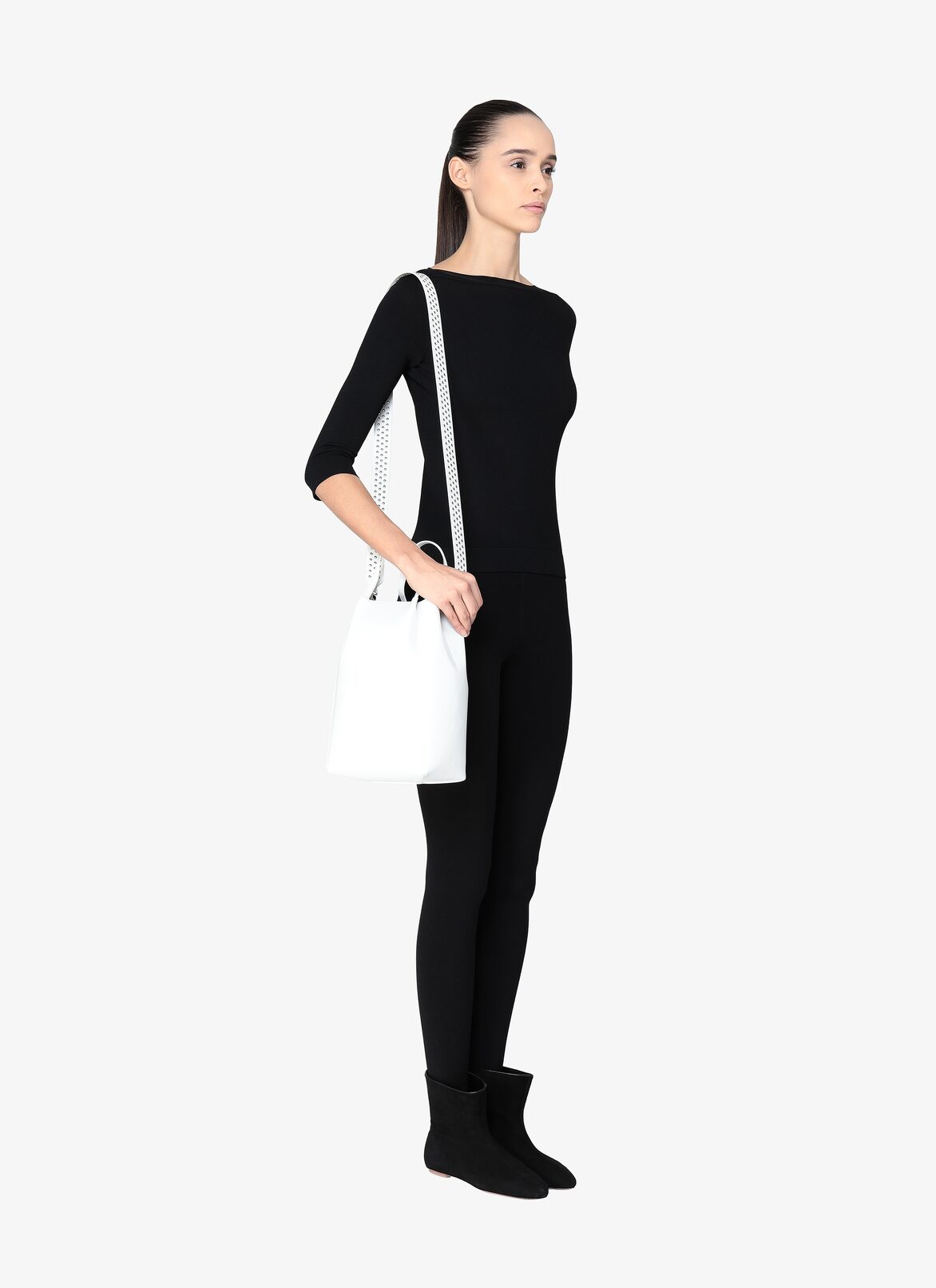 Marguerite 17 Tote Bag ALAÏA WHITE MARGUERITE 17 TOTE BAG
